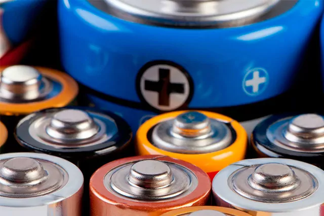 Nova tecnologia de baterias pode permitir até 200 mil recargas sem sinais de "vício"