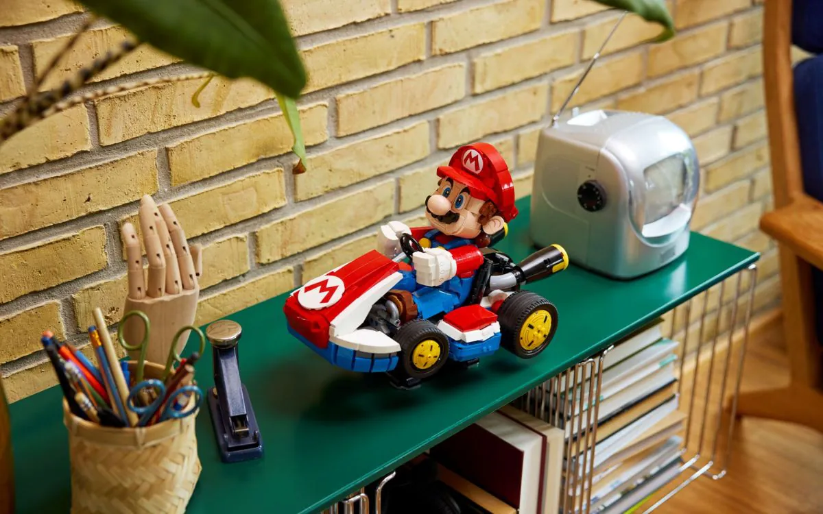 Mario & Standard Kart' é a nova peça da coleção LEGO Super Mario - Adrenaline