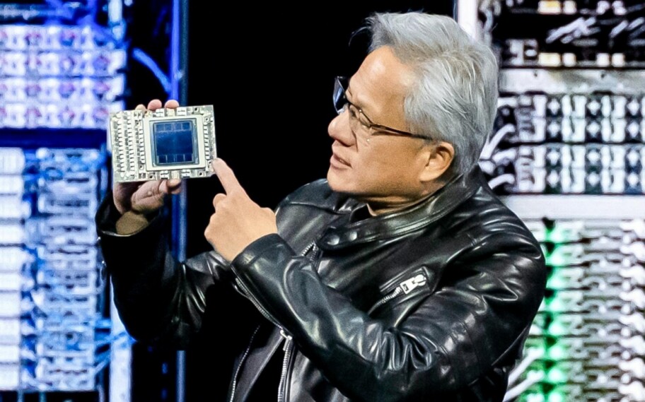 Governo dos EUA barra de vez envio de GPUs Blackwell da NVIDIA para a China