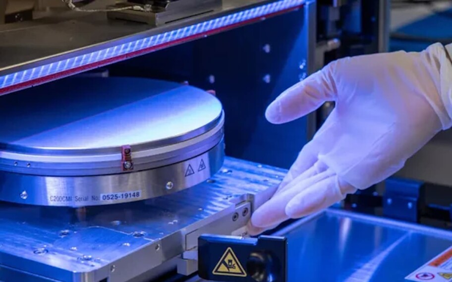 EUA fabricam o primeiro chip 3D real com nanotubos de carbono e RAM integrada — salto de até 1000x em eficiência