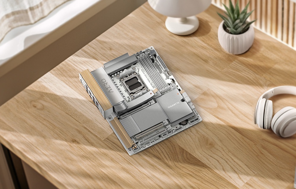 PLaca X870E AERO Wood