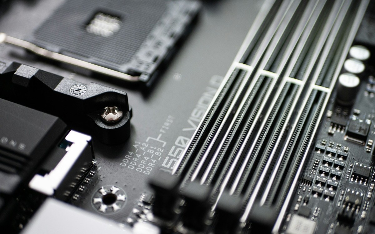 IDC prevê aumento de até 8% no preço dos PCs em 2026