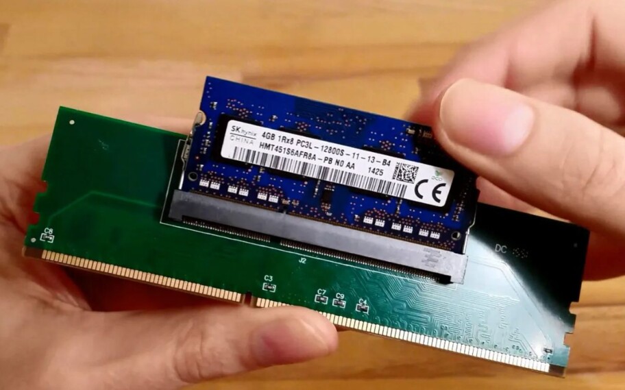 Memórias em uso num adaptador