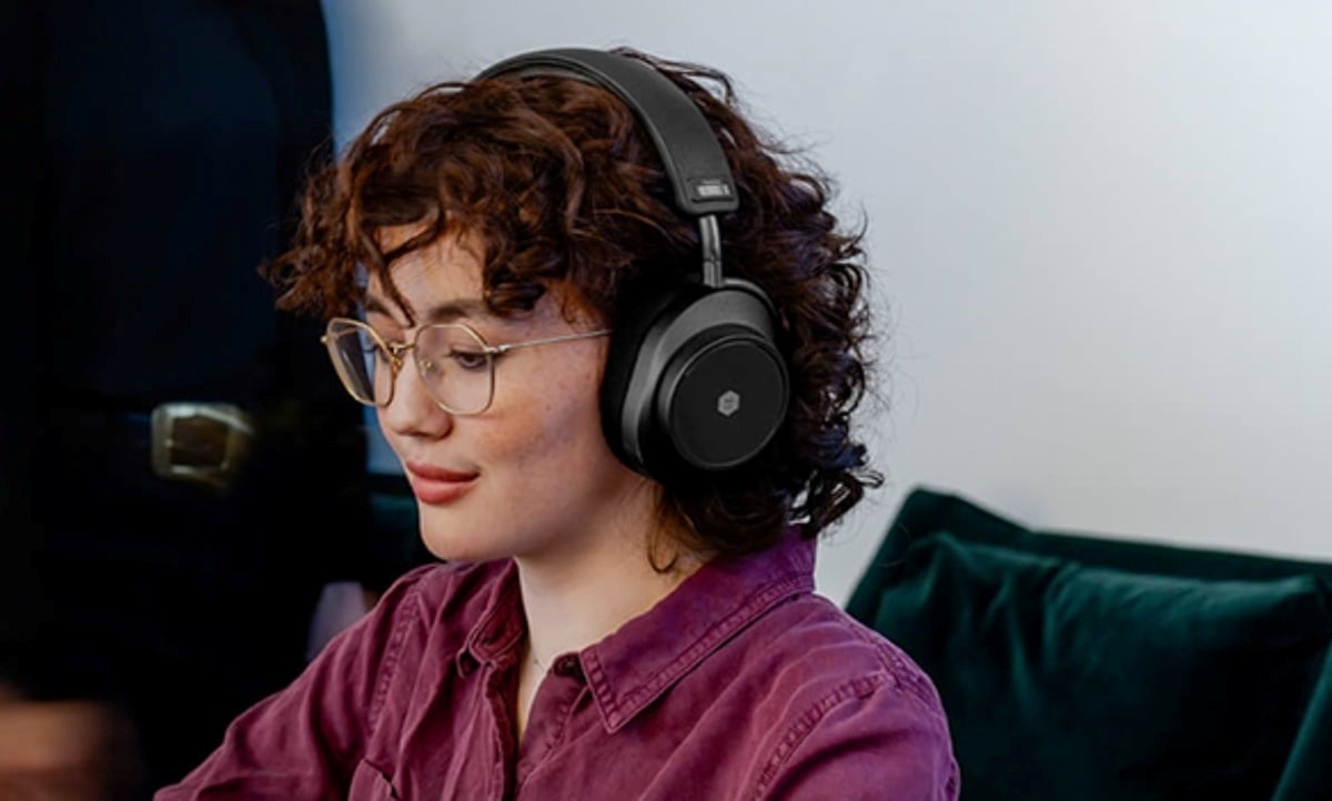 HyperX e Neurable anunciam headset que usa IA para melhorar desempenho em games